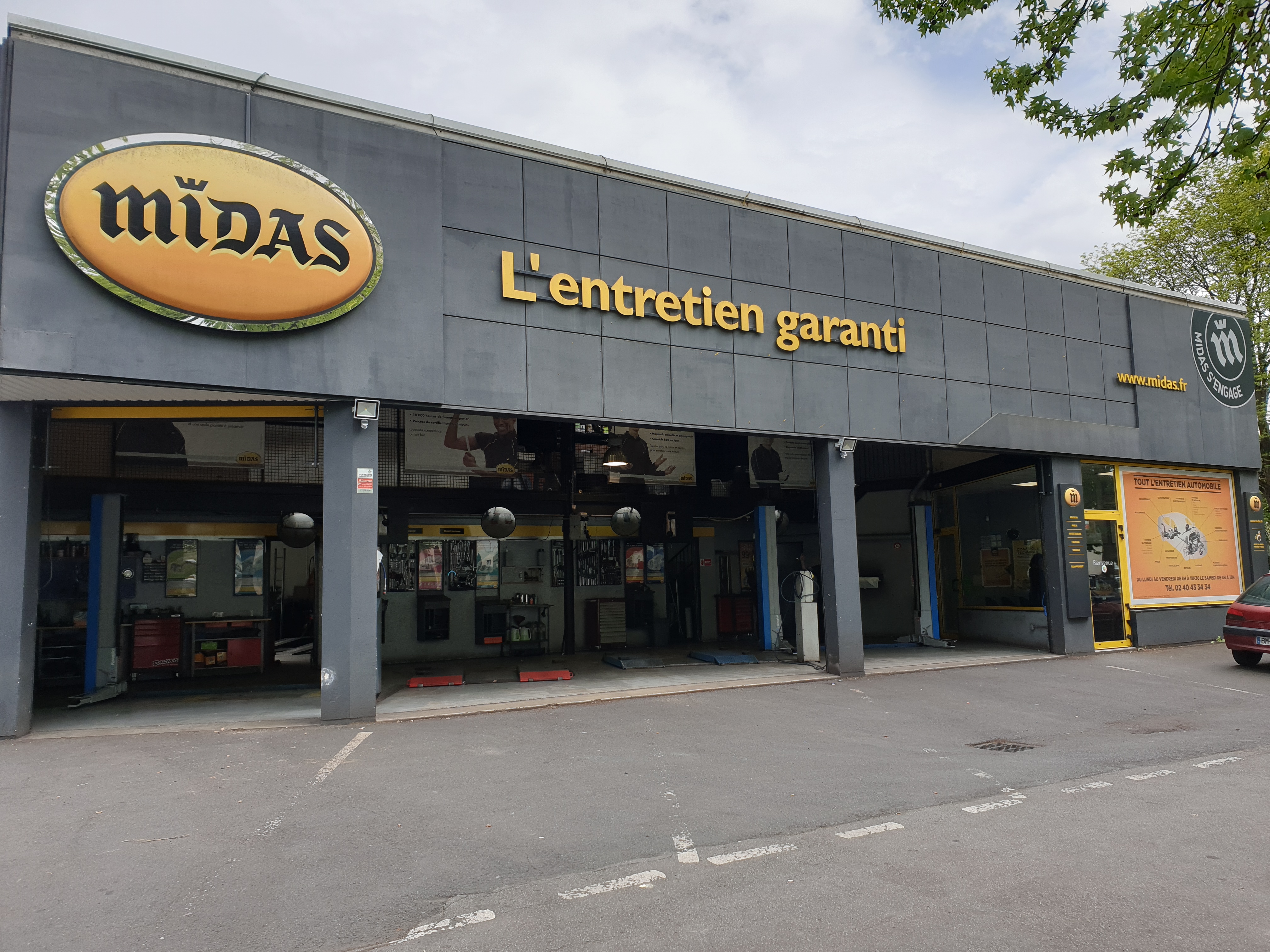 store-picture
