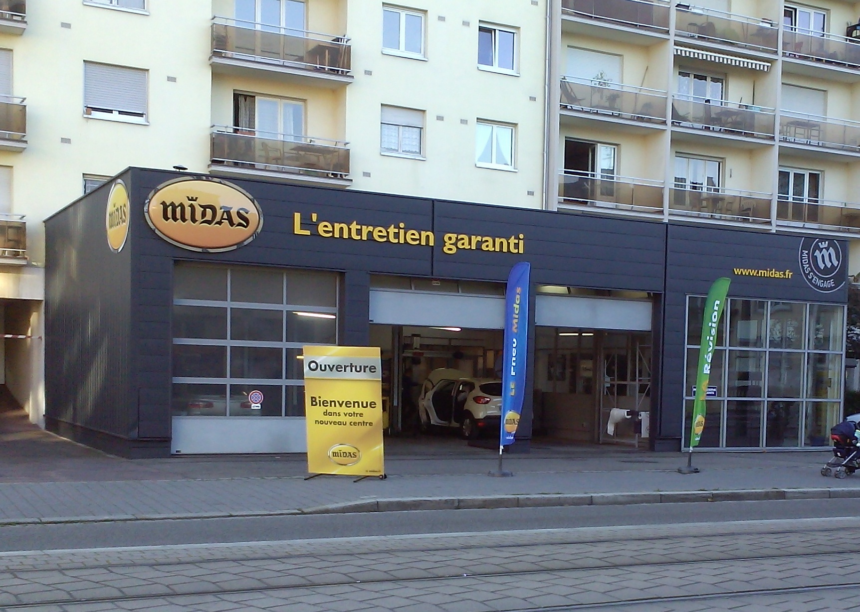 store-picture
