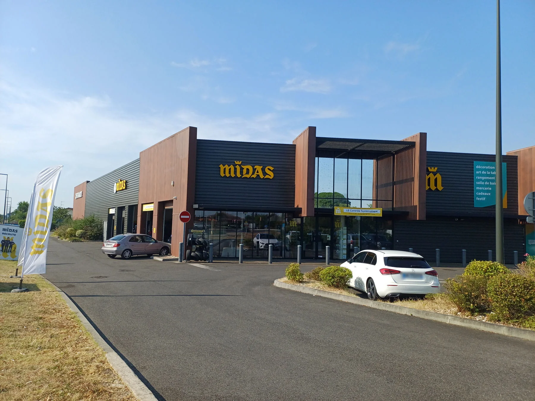 store-picture